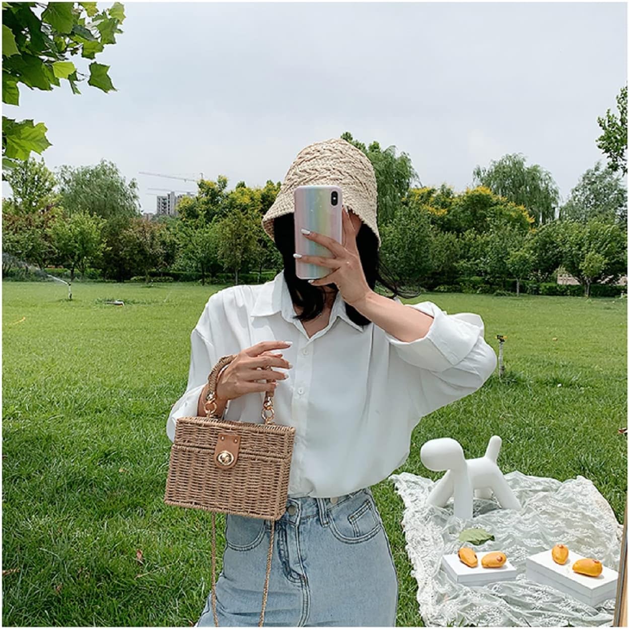 Handwoven Rattan vintage purse Bag Natural Chic Casual Handbag Beach Sea tote Basket Straw vacation Bag (Beige) - Image 3