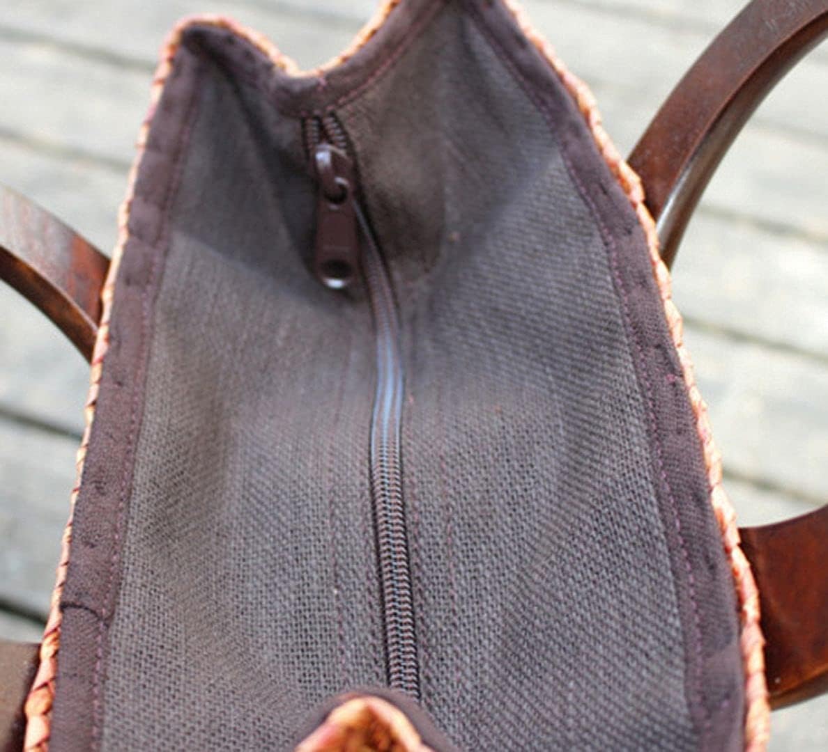 QZUnique Hand-woven Straw Bag Women Summer Beach Handbag Purse Retro Rattan Tote Clutch Travel Bag with Wood Round Top Handle - Image 3